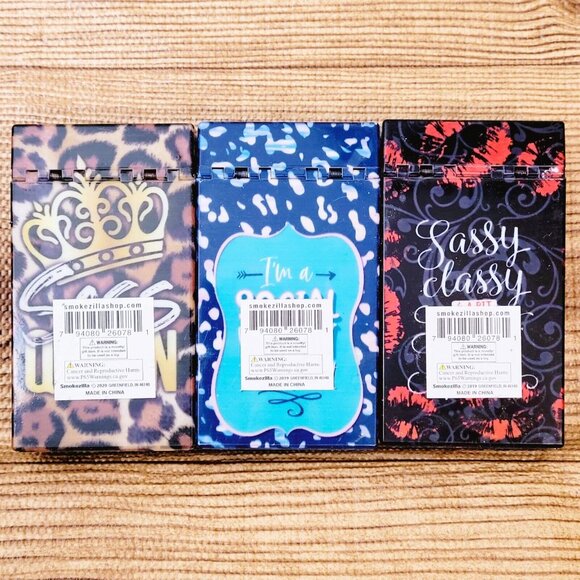 Womens Cigarette Cases for 100s LOT SASSY CLASSY QUEEN VEGAN Flip Top Plastic - Picture 3 of 3